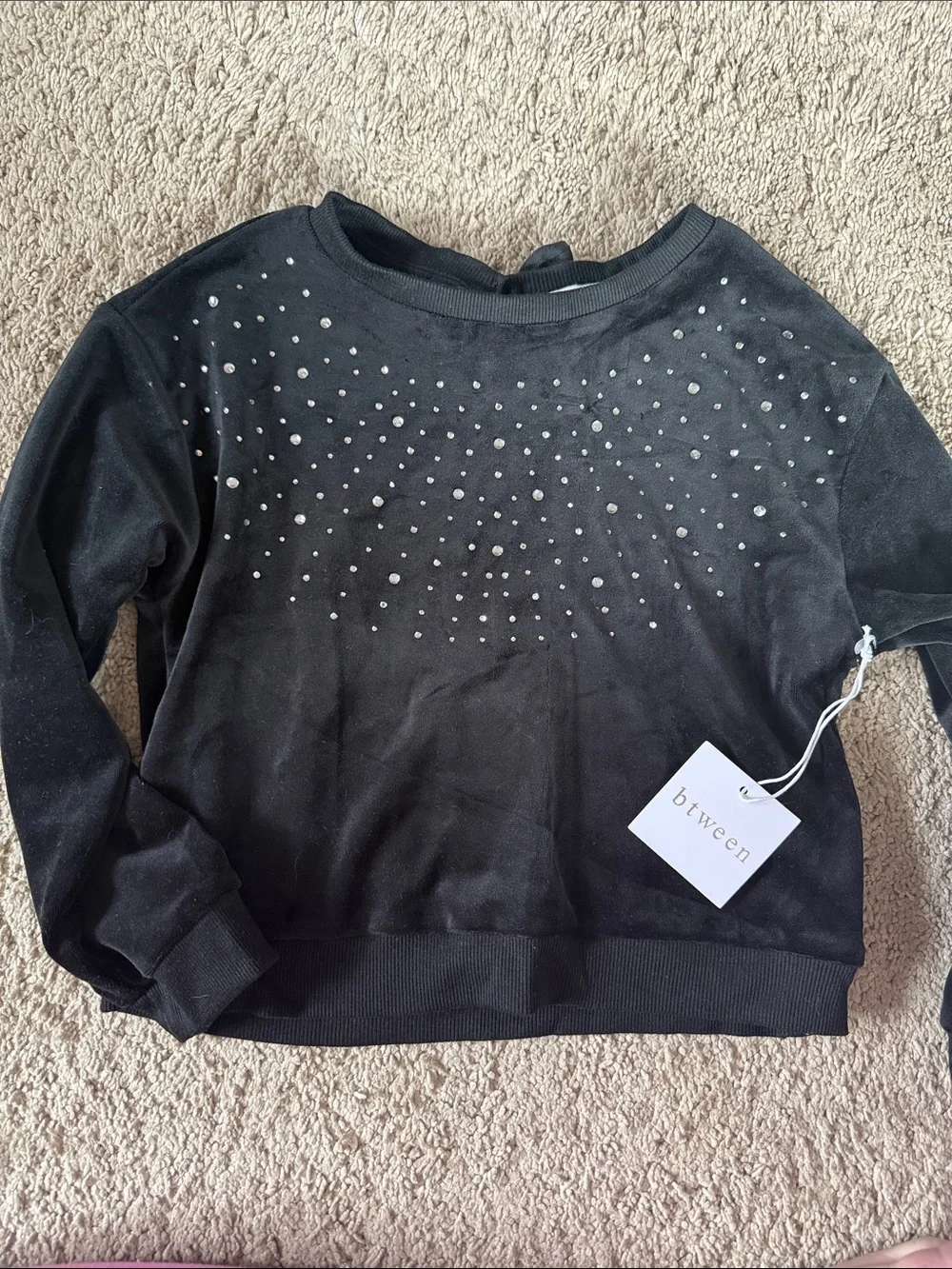 Black Women's Velvet Pants & Studded Top Set - Picture 2 of 5